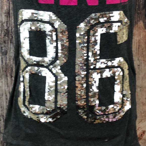 *SOLD!* (PINK VS) Grey and Pink 86 Sequined Top - Picture 3 of 4